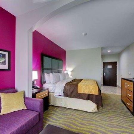 Comfort Inn & Suites Tulsa I-44 West - Rt 66 Oakhurst Ngoại thất bức ảnh